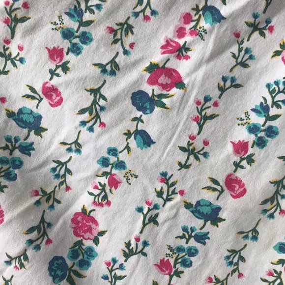 Vintage high waisted floral shorts - Picture 6 of 6